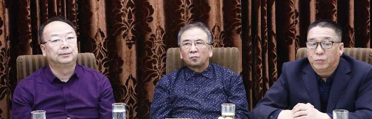 秦团合影.jpg
